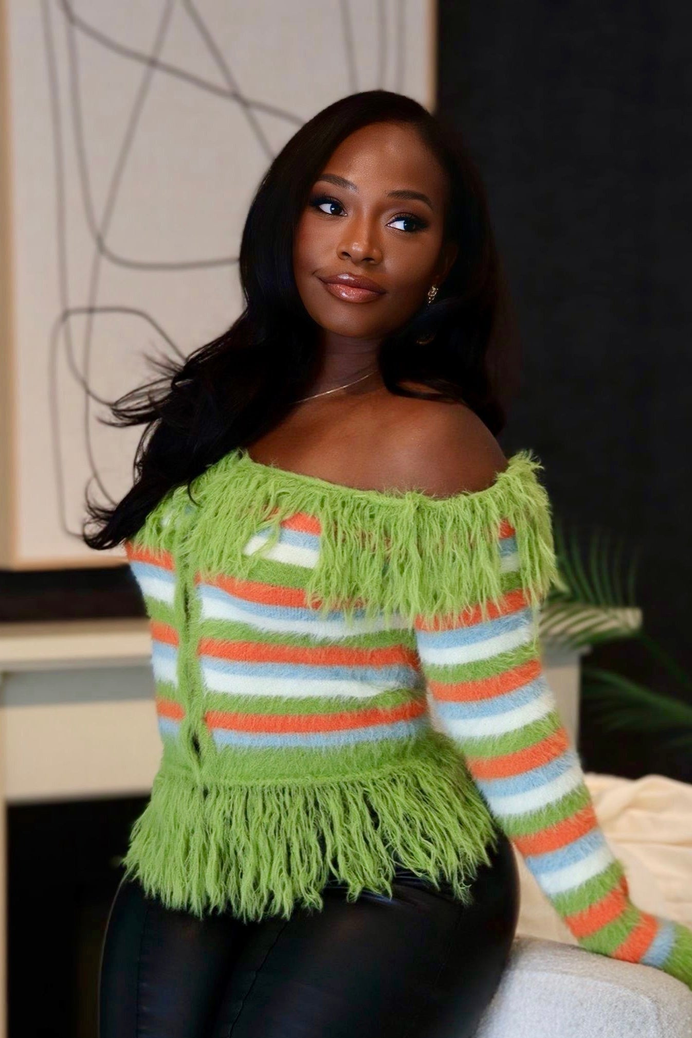 Girly Pop – Off Shoulder Textured Knit