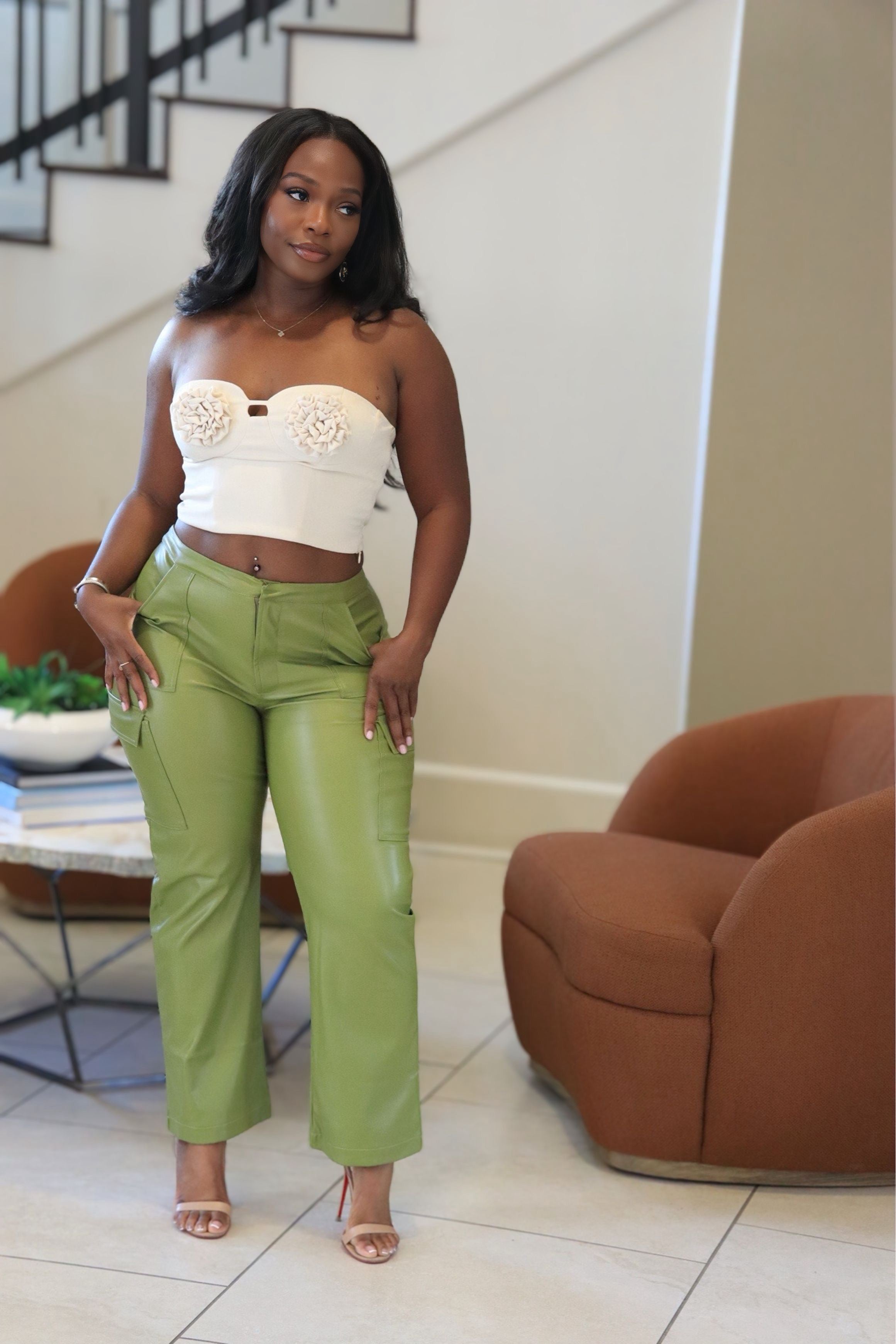 Verde Edge – Faux Leather Cargo Pants