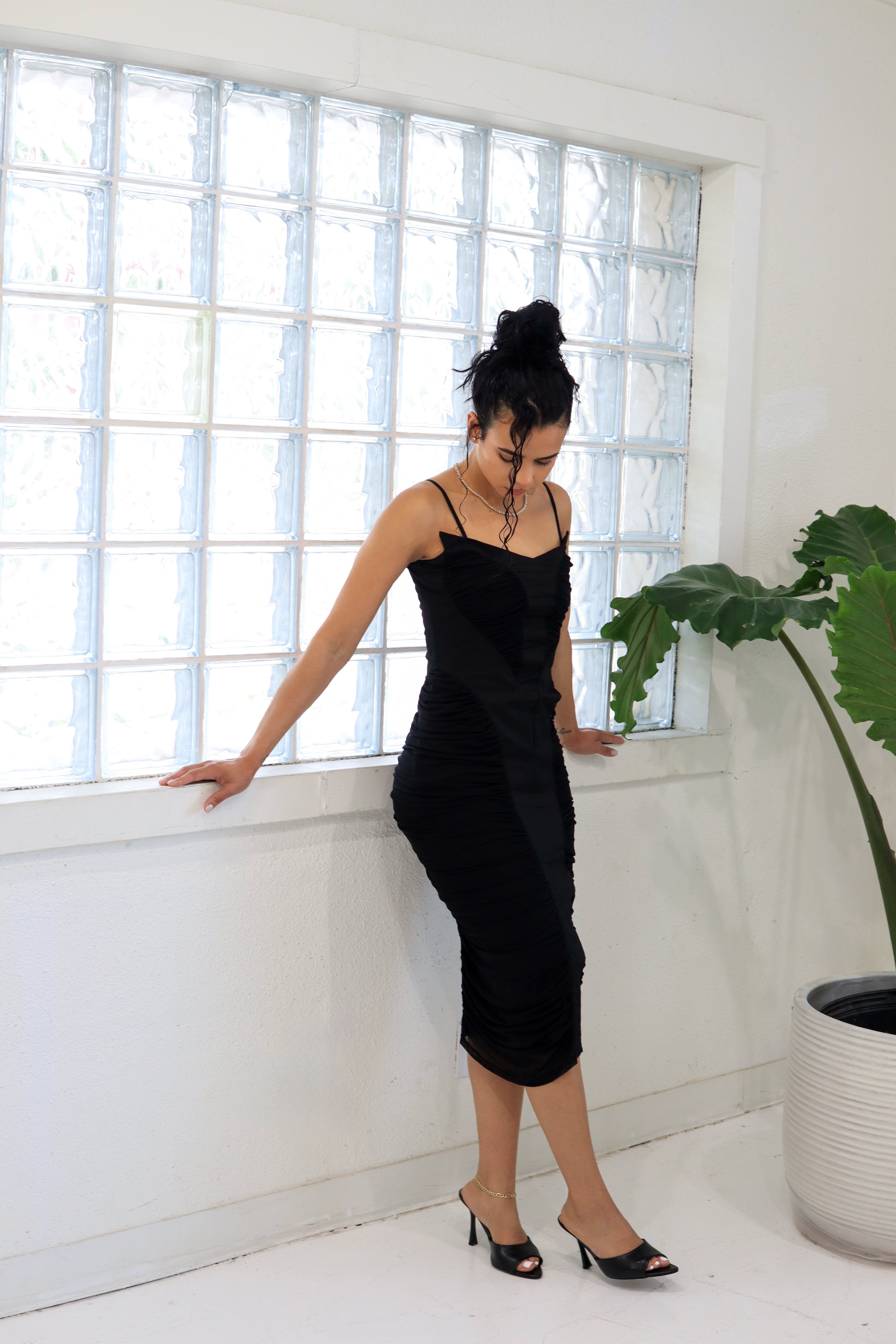 Raven – Mesh Ruched Midi Dress