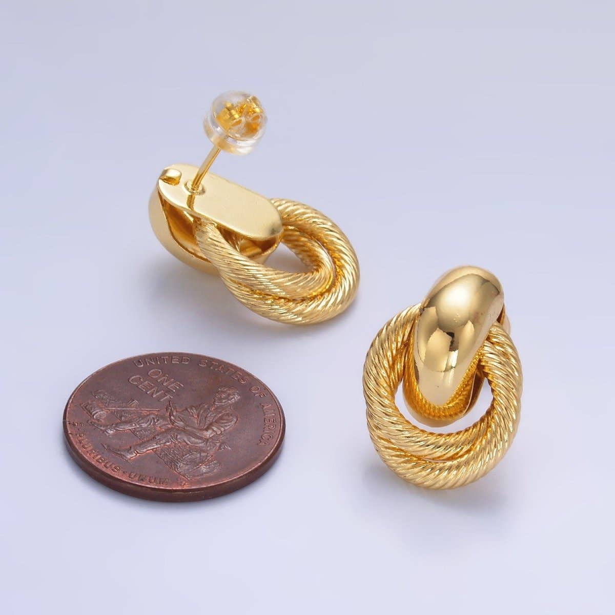 Interlude – Gold Knot Drop Earrings
